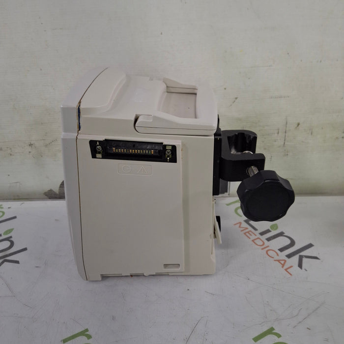 CareFusion Alaris 8015 Large Screen POC Infusion Pump