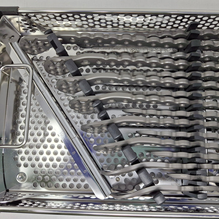 Stryker AxSOS Titanium Distal Lateral Femur Plates