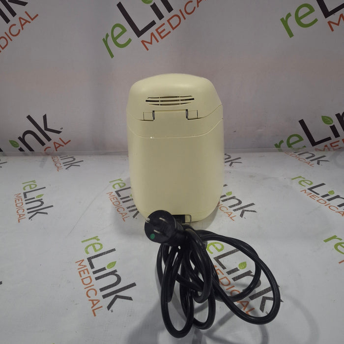 Medela 87115 Waterless Milk Warmer