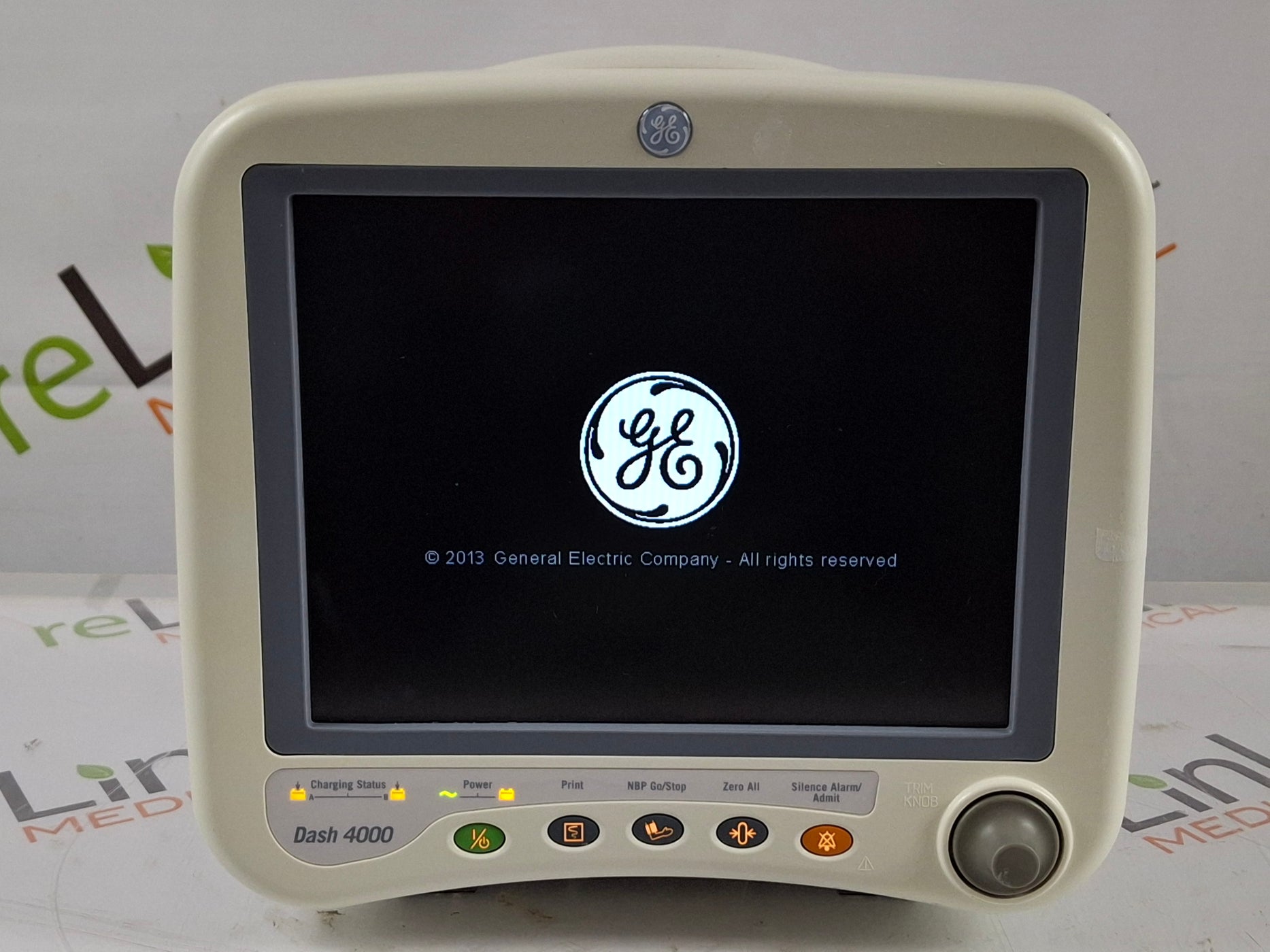 GE Healthcare Dash 4000 - GE/Nellcor SpO2 Patient Monitor