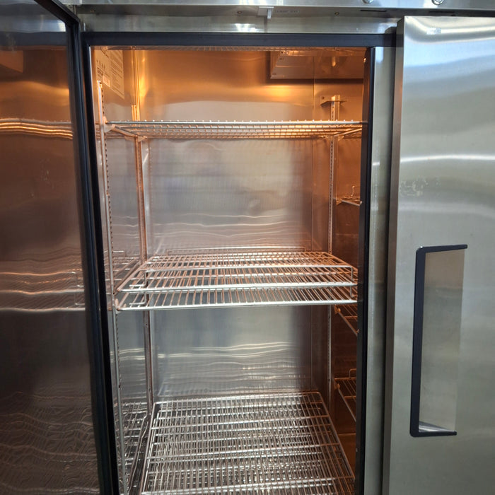 Turbo Air, Inc. TSR-72SD 3-Section Refrigerator