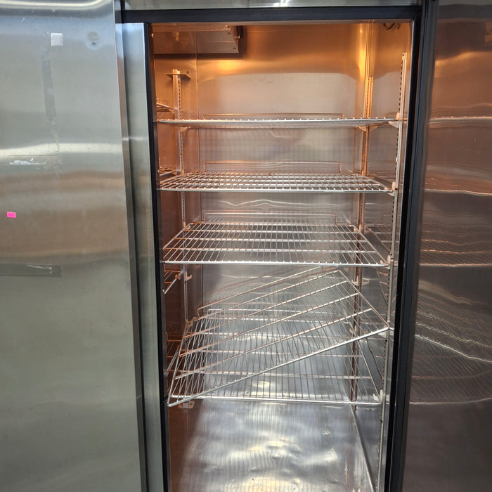 Turbo Air, Inc. TSR-72SD 3-Section Refrigerator