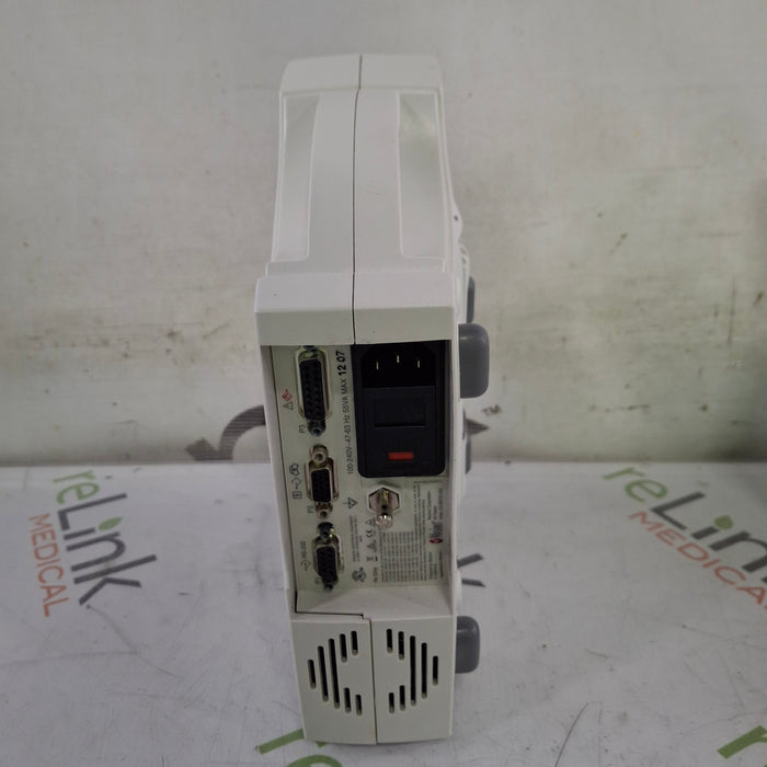 Masimo Radical 7 Pulse Oximeter w/ Base