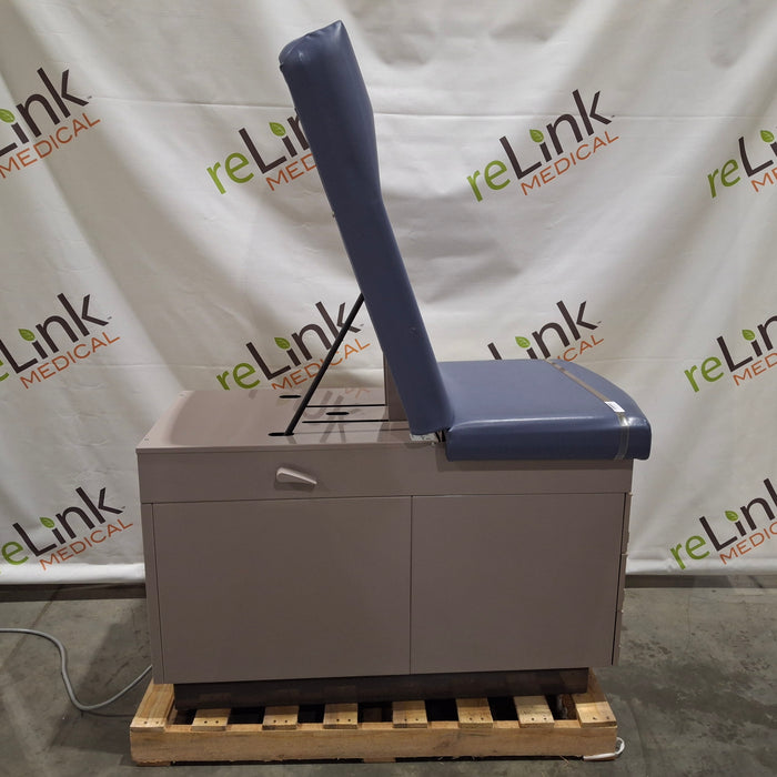 Ritter 300 Exam Table