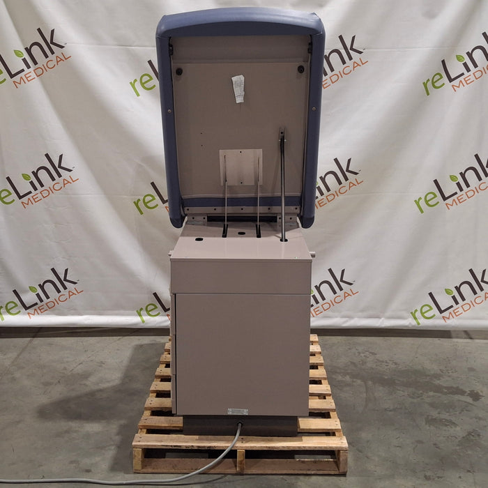 Ritter 300 Exam Table