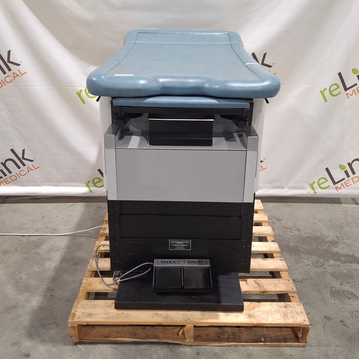 Enochs Encore Power 4200 Exam Chair