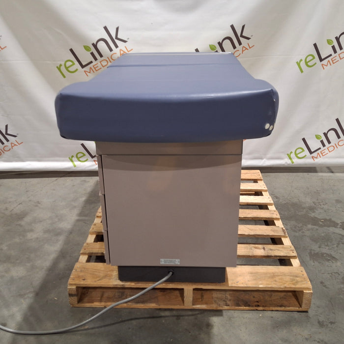 Ritter 300 Exam Table