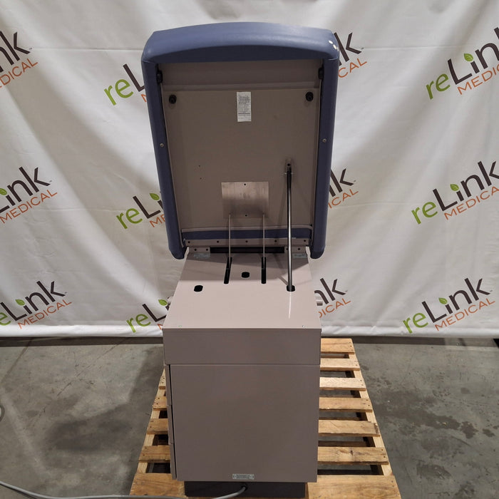 Ritter 300 Exam Table