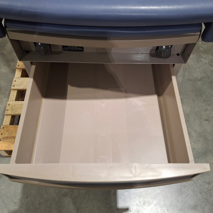 Ritter 300 Exam Table