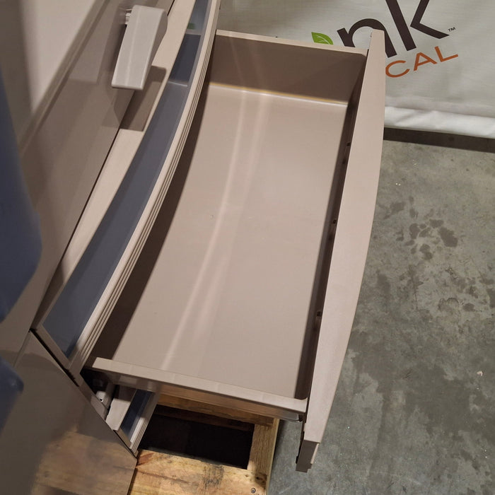 Ritter 300 Exam Table