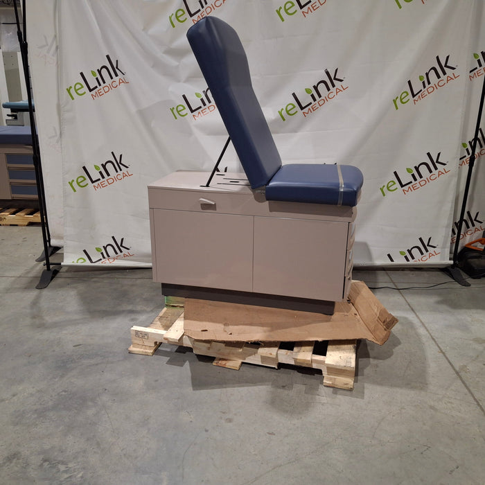 Ritter 300 Exam Table