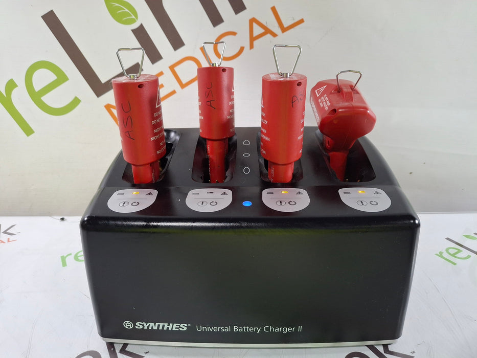 Synthes, Inc. 05.001.204 Universal Battery Charger
