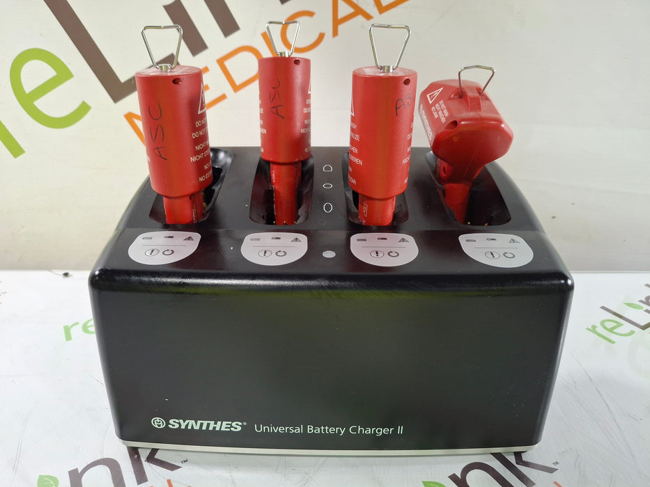 Synthes, Inc. 05.001.204 Universal Battery Charger