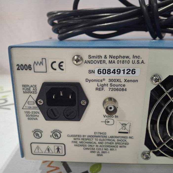 Smith & Nephew Dyonics 300XL Xenon Light Source