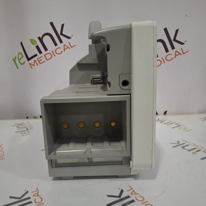 Philips IntelliVue MP50 Patient Monitor