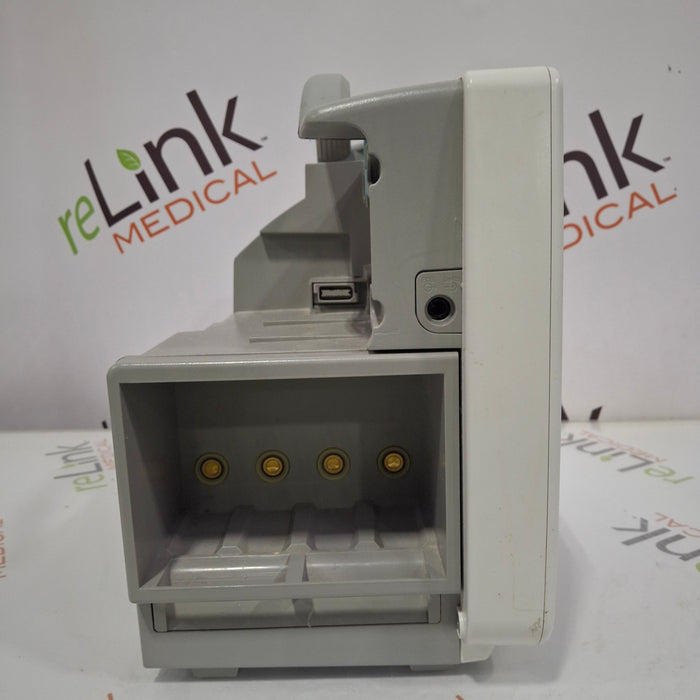 Philips IntelliVue MP50 Patient Monitor