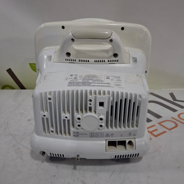GE Healthcare Dash 4000 - GE/Nellcor SpO2 Patient Monitor