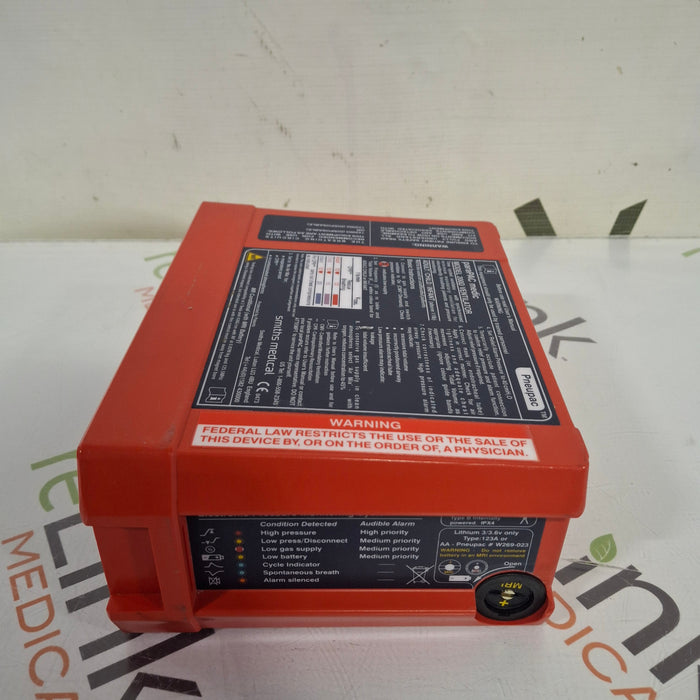 Smiths Medical Pneupac ParaPAC 200D Ventilator