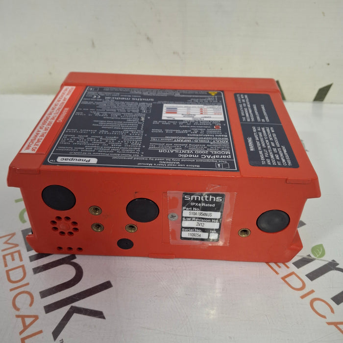 Smiths Medical Pneupac ParaPAC 200D Ventilator