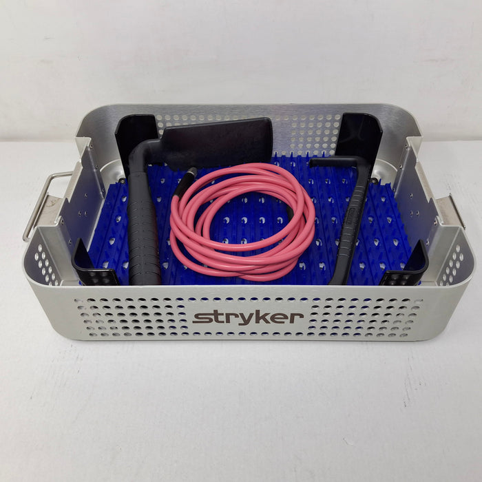 Stryker Eikon LT Illuminated Retractor System