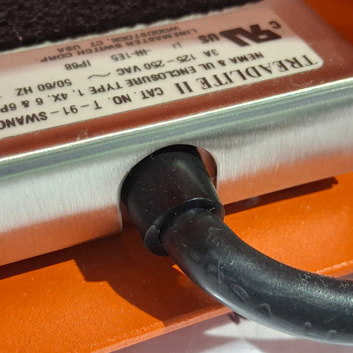 Linemaster Switch Corporation Treadlite II T-91 Footswitch
