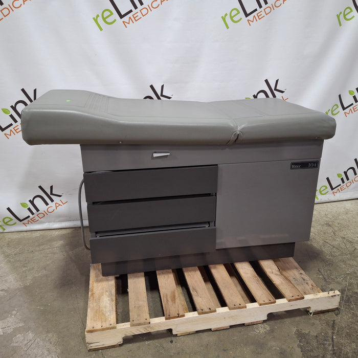 Midmark Ritter 100 Exam Table