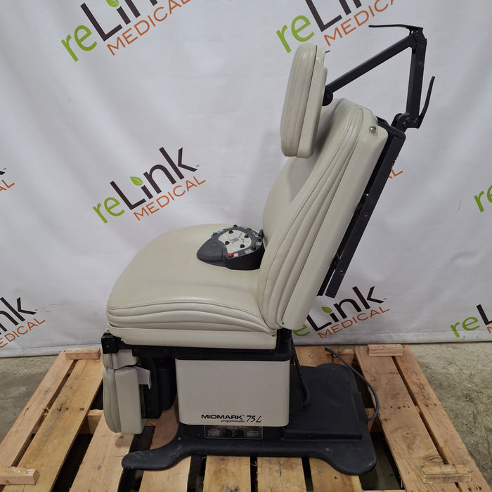 Midmark 411 Power Exam Table