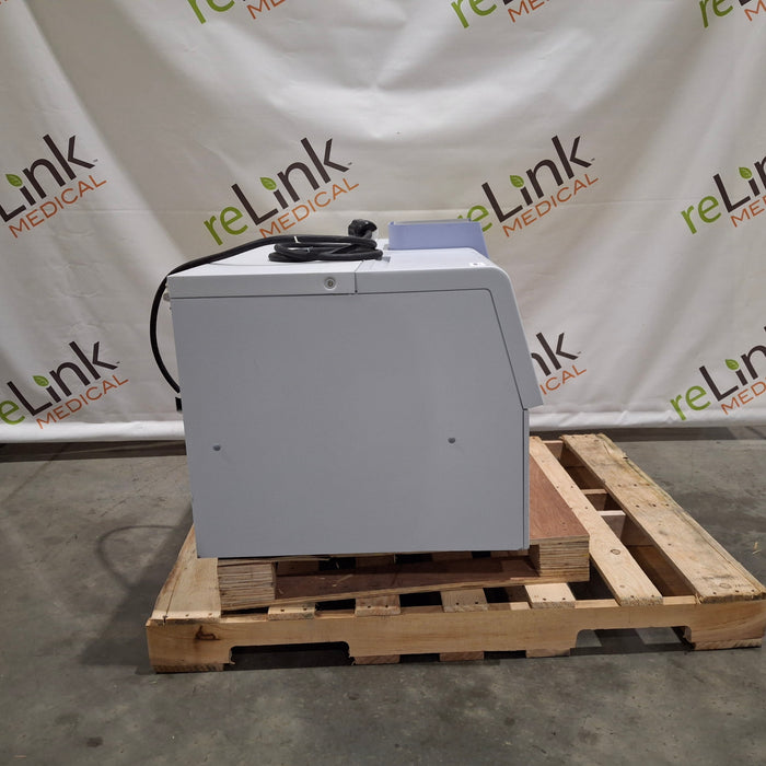 Perkin Elmer Aanalyst 600 Atomic Absorption Spectrometer