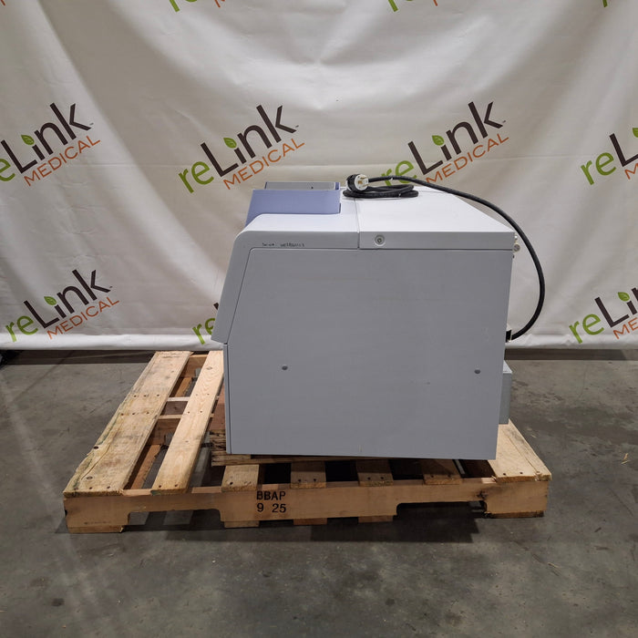 Perkin Elmer Aanalyst 600 Atomic Absorption Spectrometer