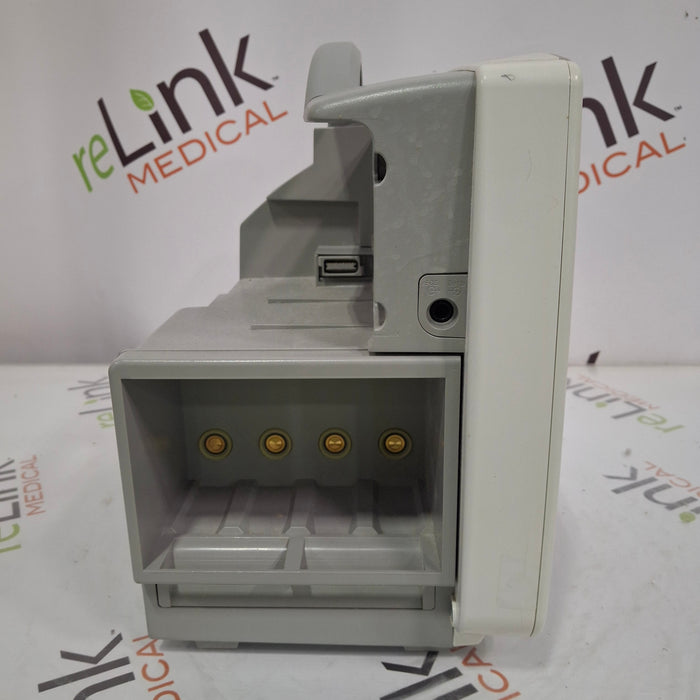 Philips IntelliVue MP50 Patient Monitor