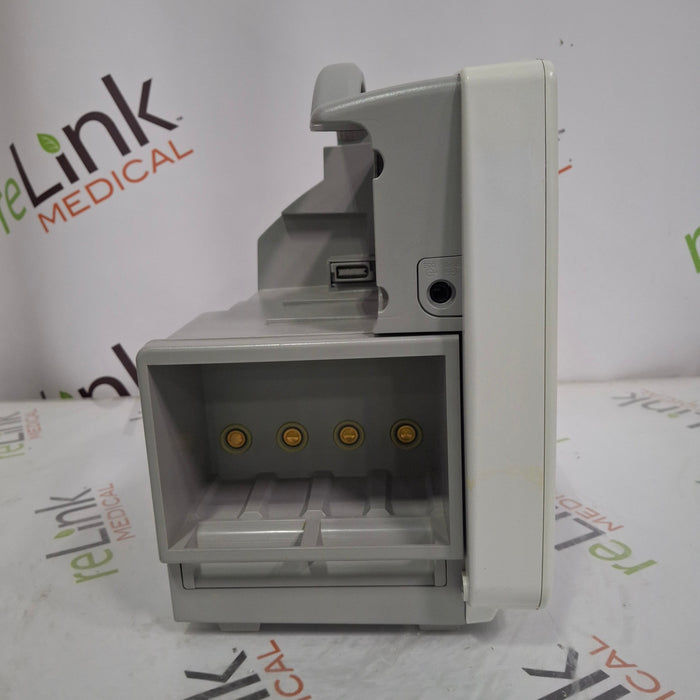 Philips IntelliVue MP50 Patient Monitor