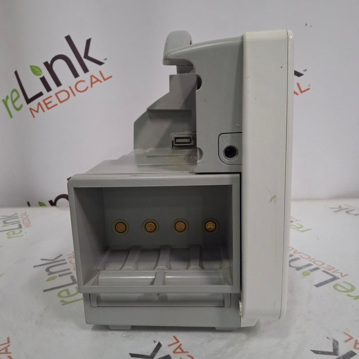 Philips IntelliVue MP50 Patient Monitor