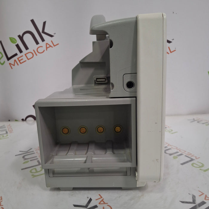 Philips IntelliVue MP50 Patient Monitor