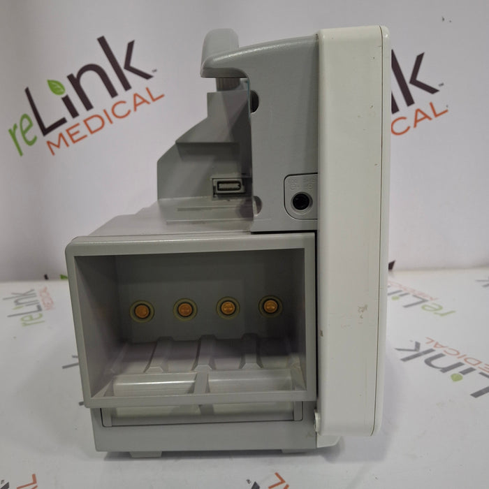 Philips IntelliVue MP50 Patient Monitor