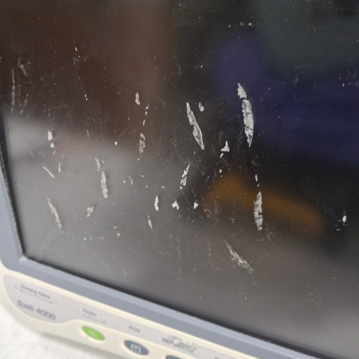 GE Healthcare Dash 4000 - GE/Nellcor SpO2 Patient Monitor