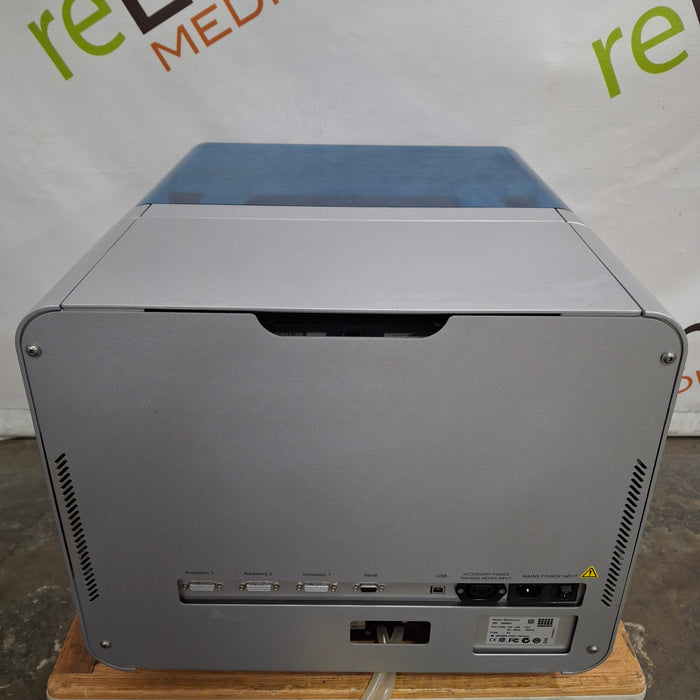 Qiagen QIAxtractor Nucleac Acid Purification System