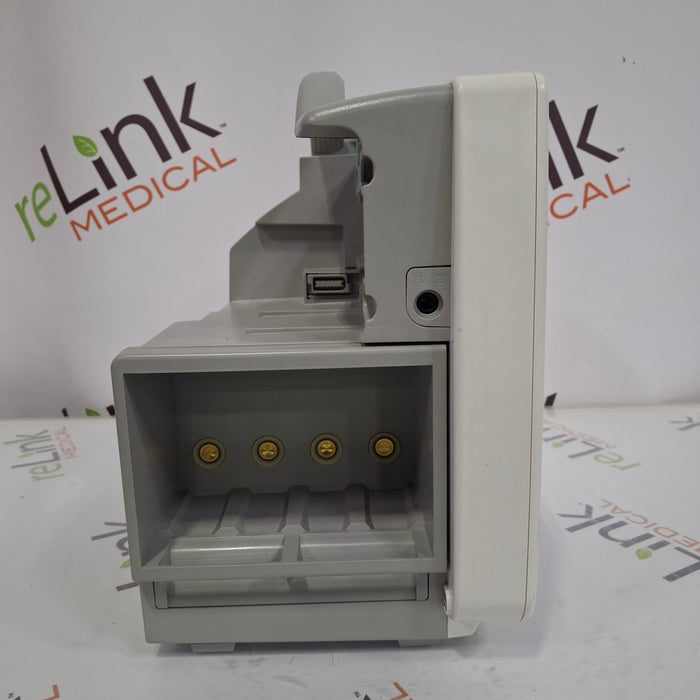 Philips IntelliVue MP50 Patient Monitor