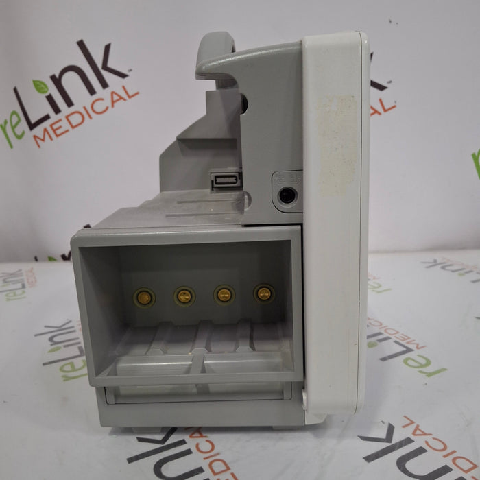 Philips IntelliVue MP50 Patient Monitor