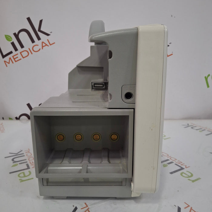 Philips IntelliVue MP50 Patient Monitor