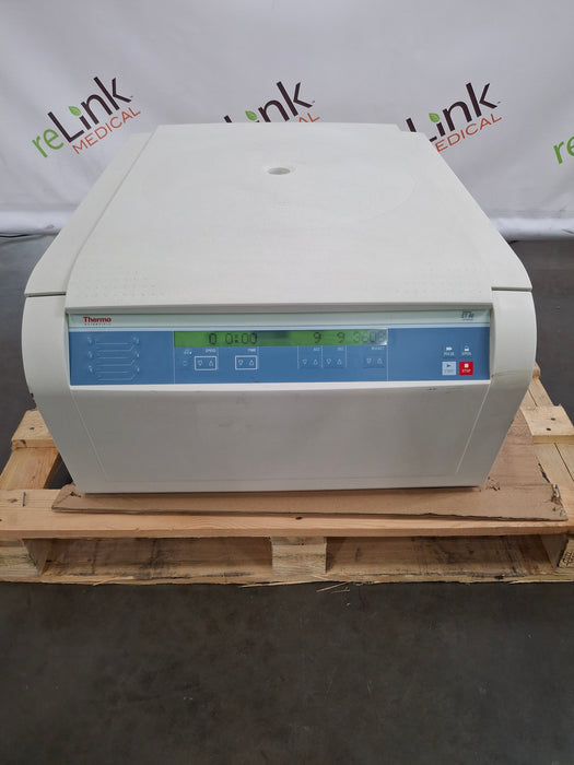 Thermo Scientific Sorvall ST 40 Centrifuge