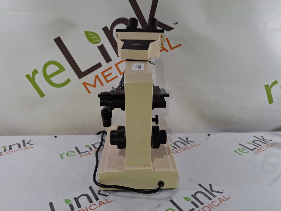 Swift Optical Instruments, Inc. M3300-D Microscope