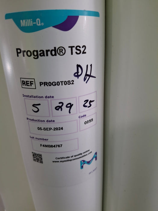 Millipore AFS Essential 16D Water Purification System