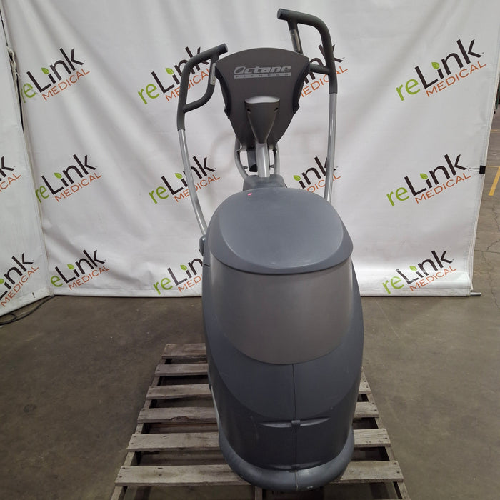 Octane Pro 3700 Elliptical Machine