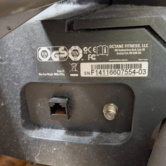 Octane Pro 3700 Elliptical Machine