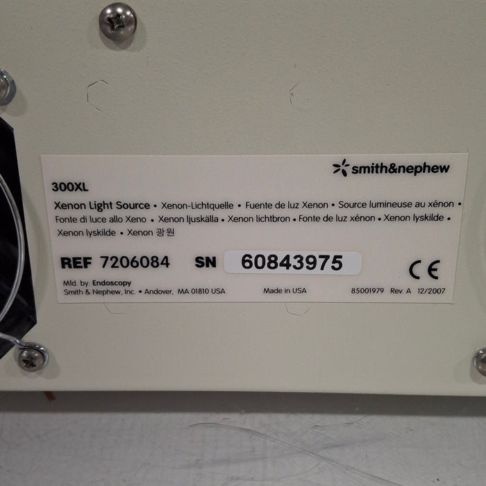 Smith & Nephew Dyonics 300XL Xenon Light Source
