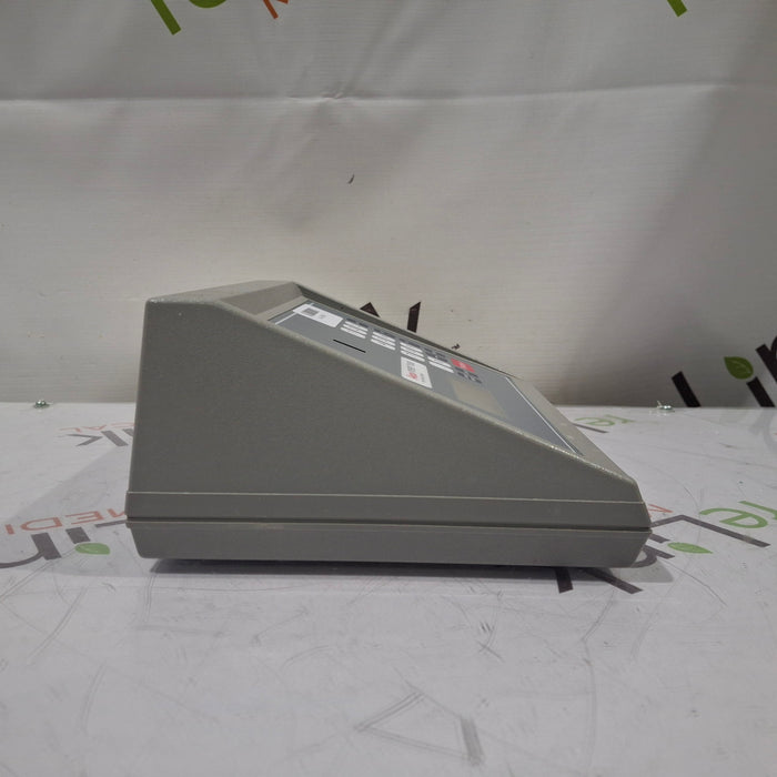 Accrivia Diagnostics Avoximeter 1000e Oximeter