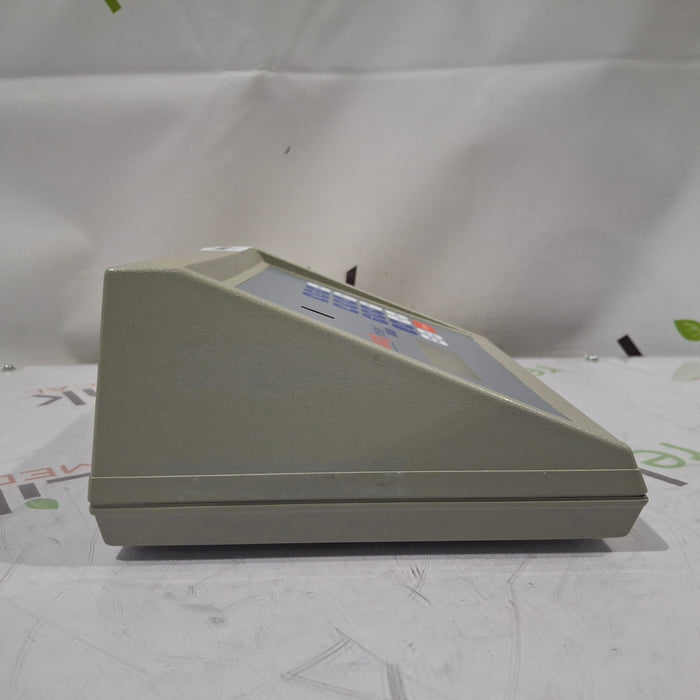 Accrivia Diagnostics Avoximeter 1000e Oximeter