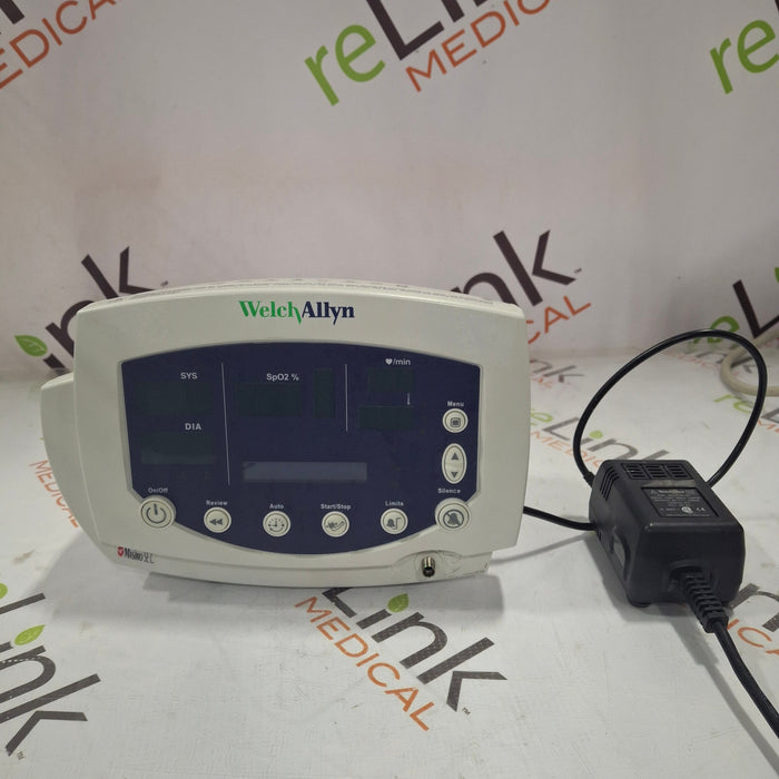 Welch Allyn 300 Series - Masimo SpO2, Temp Vital Signs Monitor