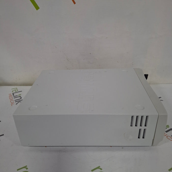 Stryker L9000 Light Source