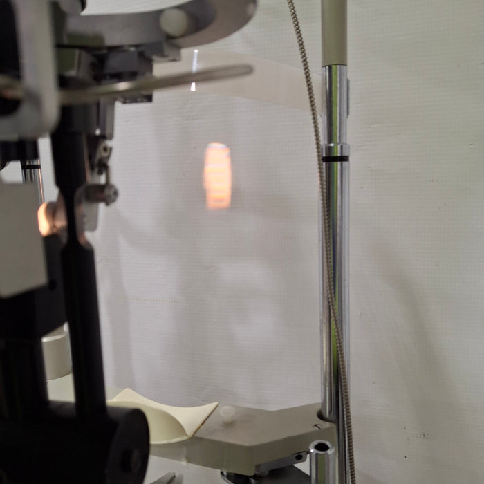 Quantel Medical Vitra Ophthalmic Laser